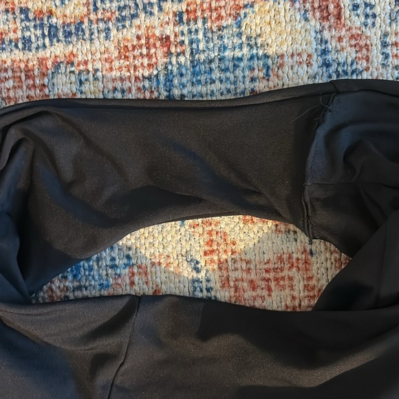 Becca Rebecca Virtue Socialite Off the Shoulder One Piece Swimsuit SZ S NWOT - Picture 4 of 5